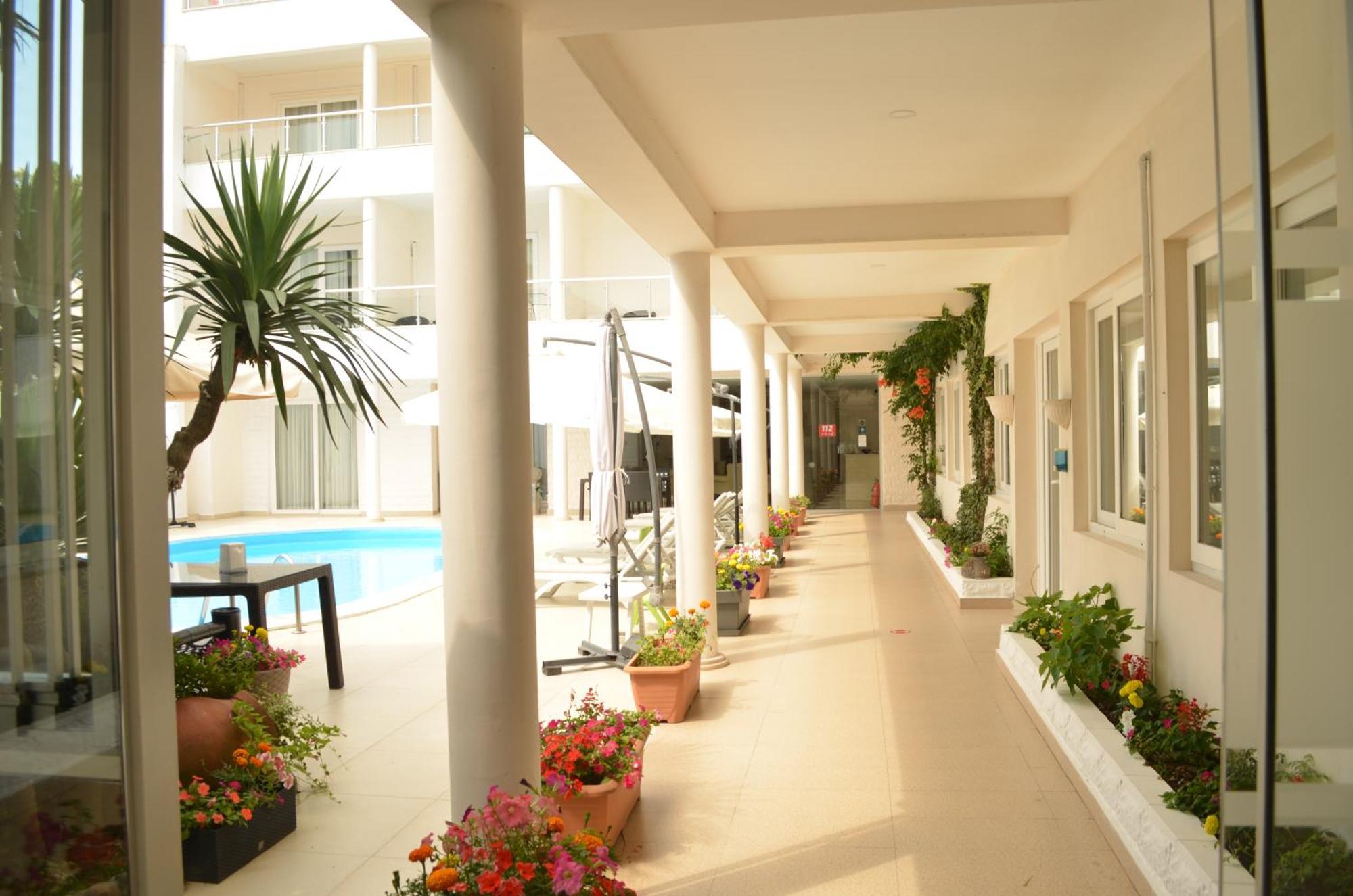 Kobuleti Beach Club Exterior photo