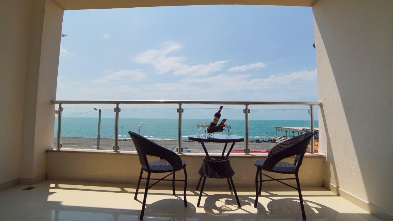 Kobuleti Beach Club Exterior photo