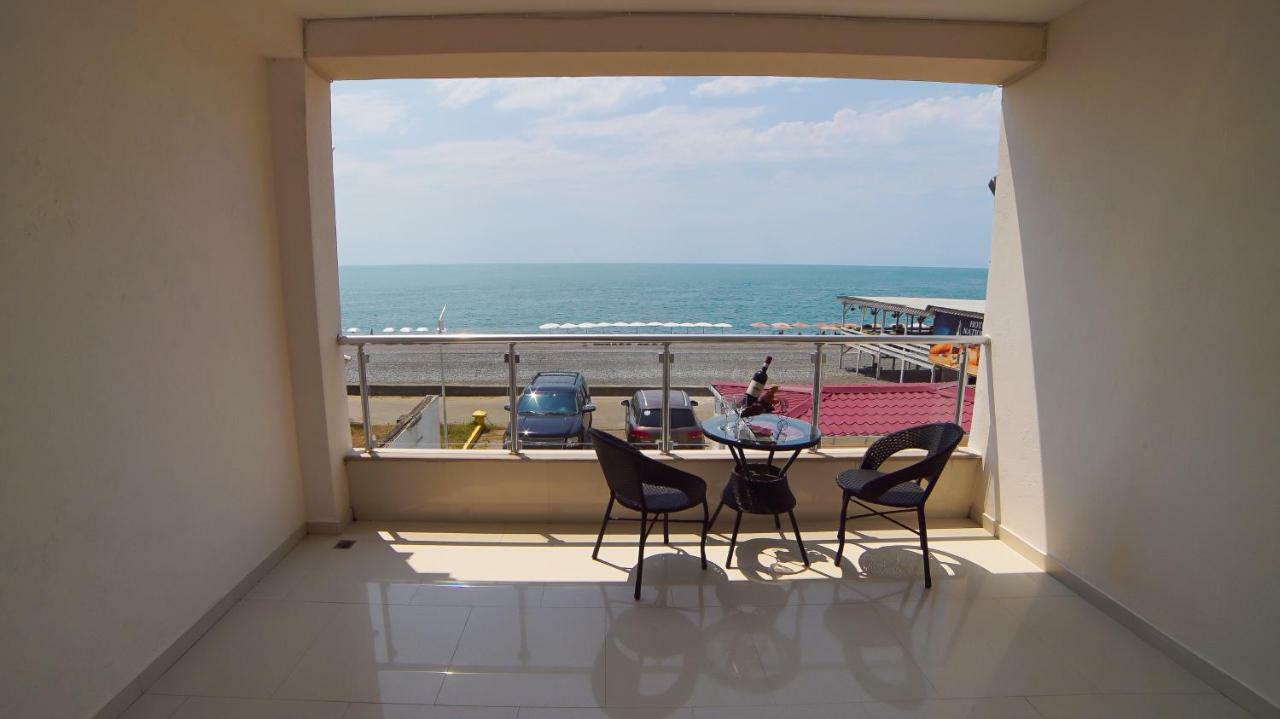 Kobuleti Beach Club Exterior photo